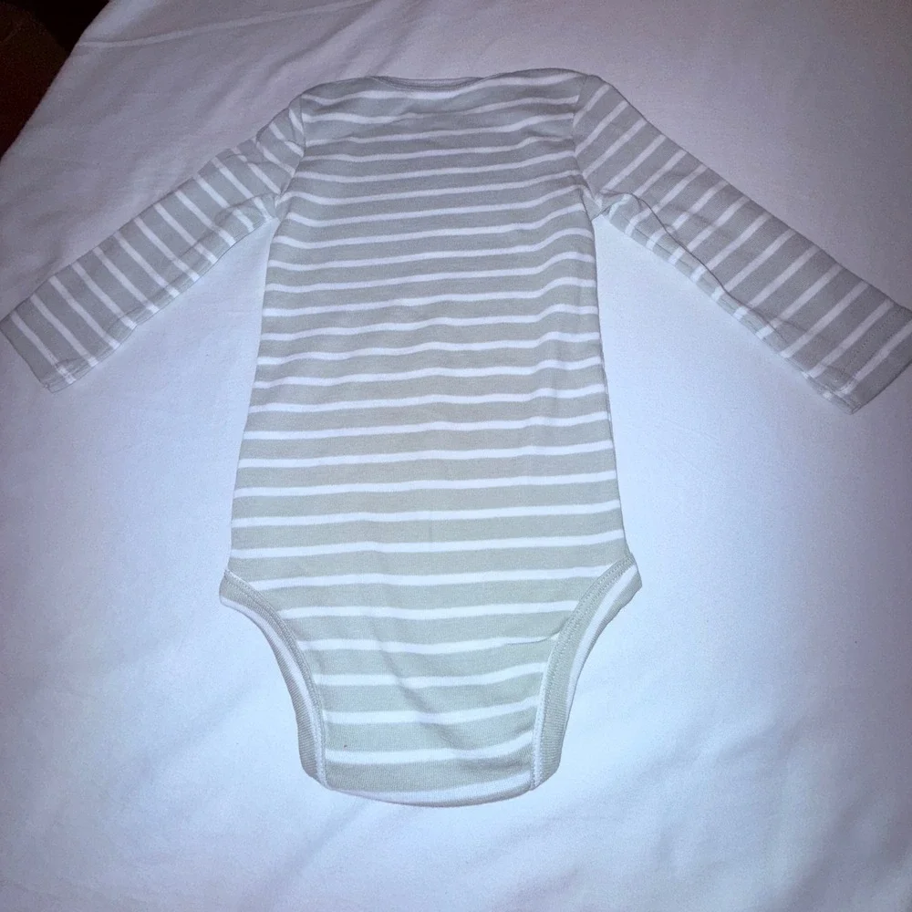 Carter's Outfit Set Kids 6-9M Green White NEW Striped Animal Print‎ 3pc